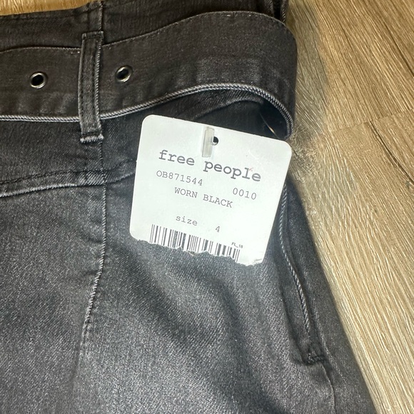 Free People Black Stretch Denim Mini Skirt Belted NWT Size 4 - Picture 2 of 6